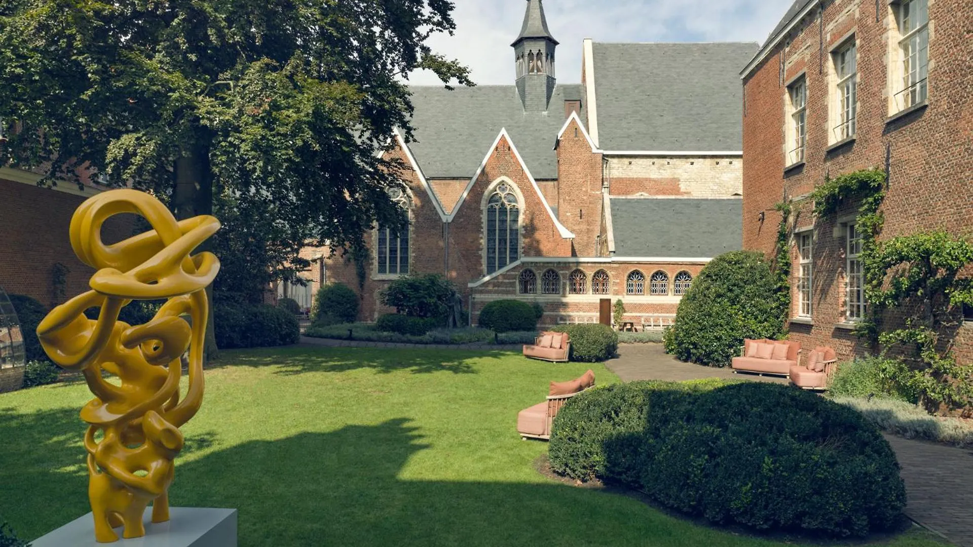 Botanic Sanctuary Antwerp - The Leading Hotels Of The World 5*,